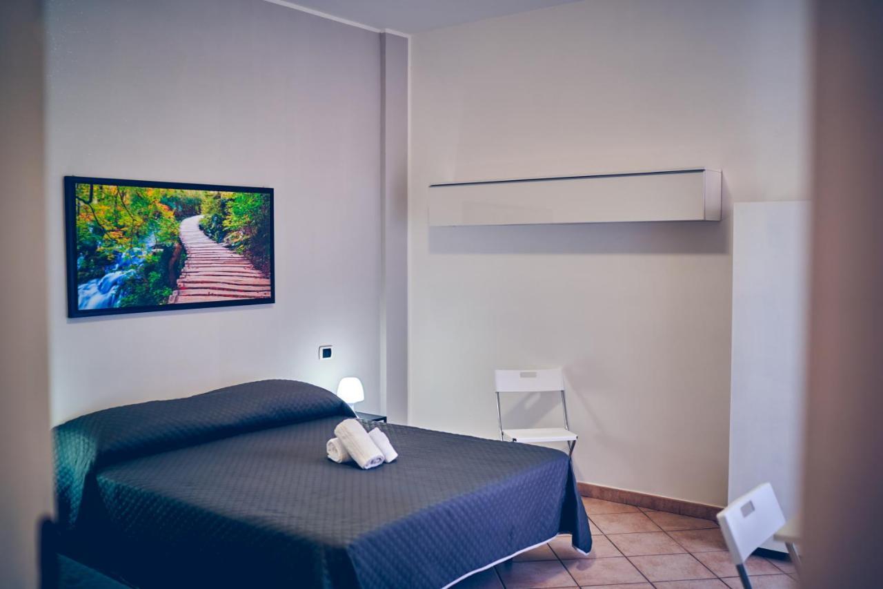 Travelershome 7Metri Guesthouse Ciampino Ngoại thất bức ảnh