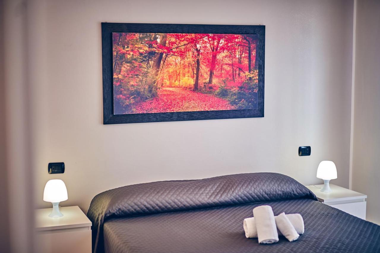 Travelershome 7Metri Guesthouse Ciampino Ngoại thất bức ảnh