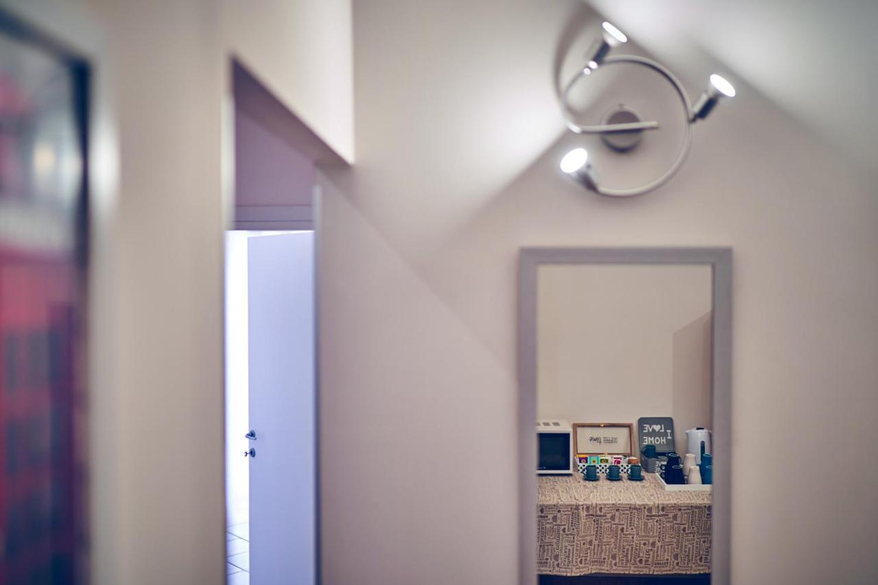 Travelershome 7Metri Guesthouse Ciampino Ngoại thất bức ảnh