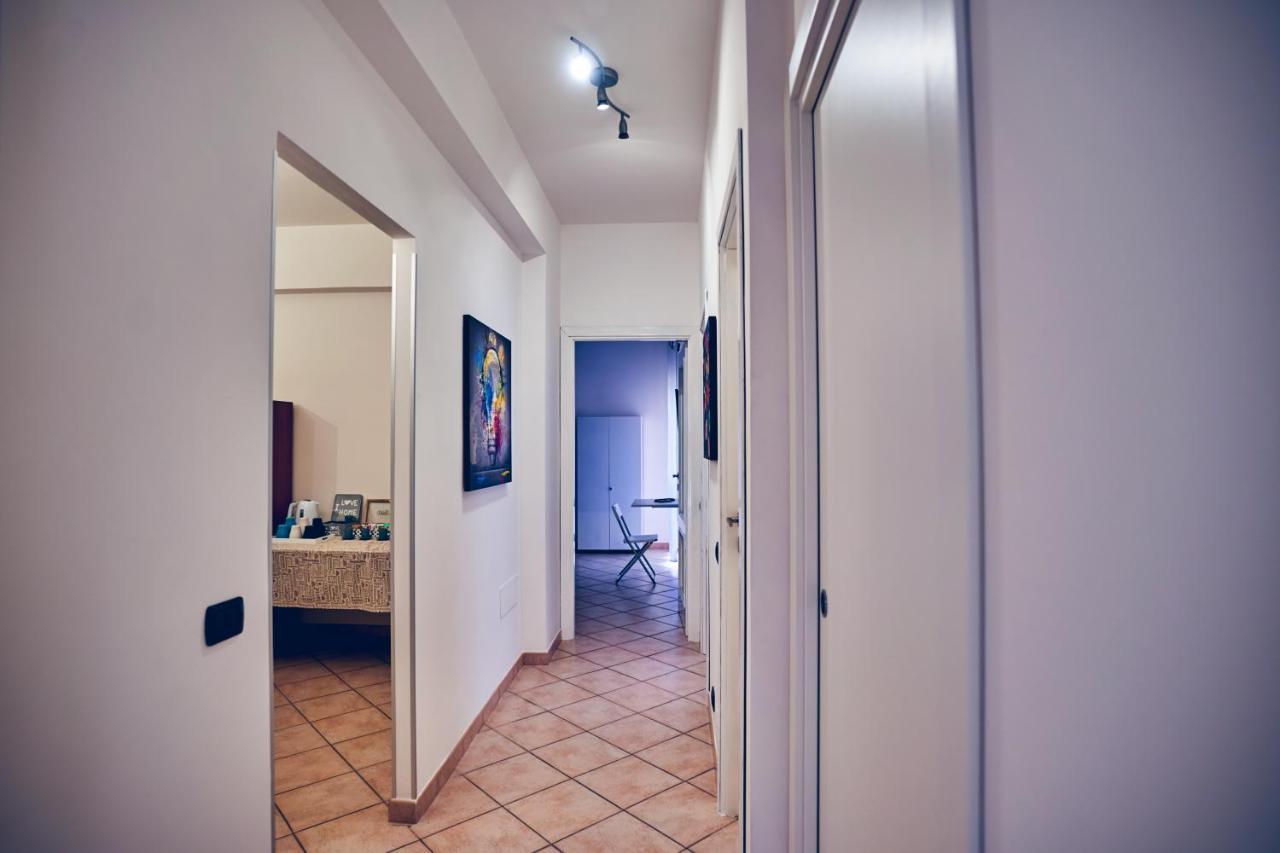 Travelershome 7Metri Guesthouse Ciampino Ngoại thất bức ảnh