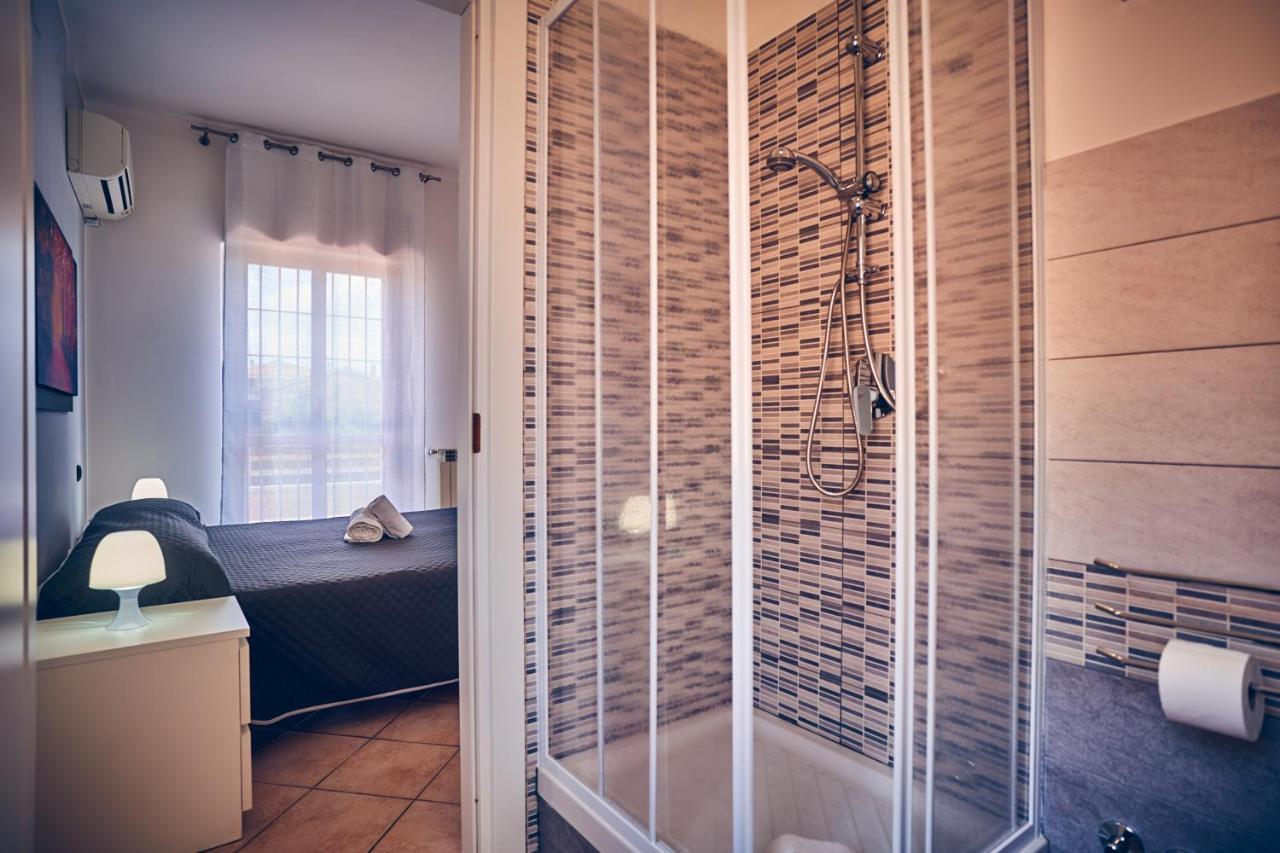 Travelershome 7Metri Guesthouse Ciampino Ngoại thất bức ảnh