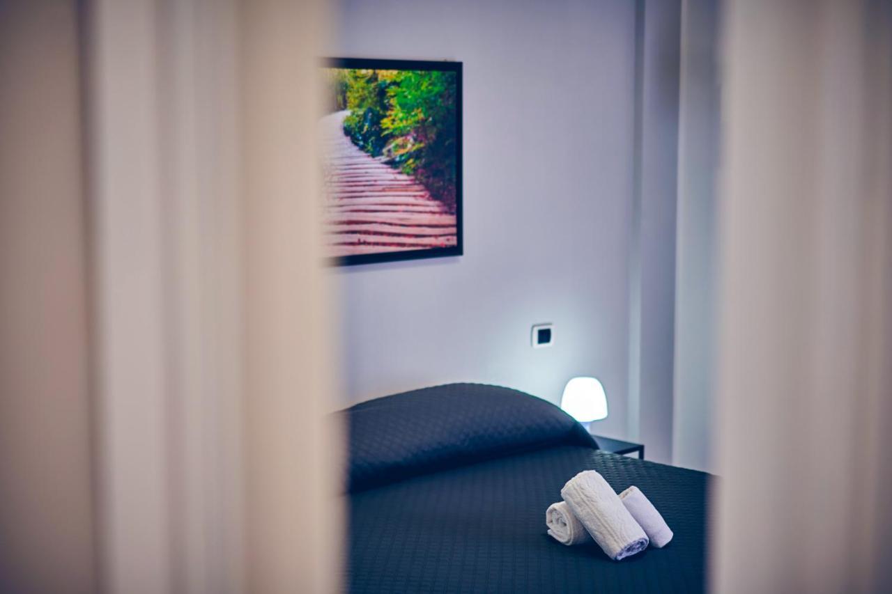 Travelershome 7Metri Guesthouse Ciampino Ngoại thất bức ảnh