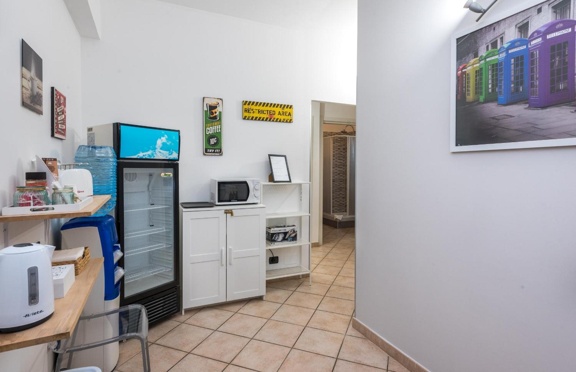 Travelershome 7Metri Guesthouse Ciampino Ngoại thất bức ảnh