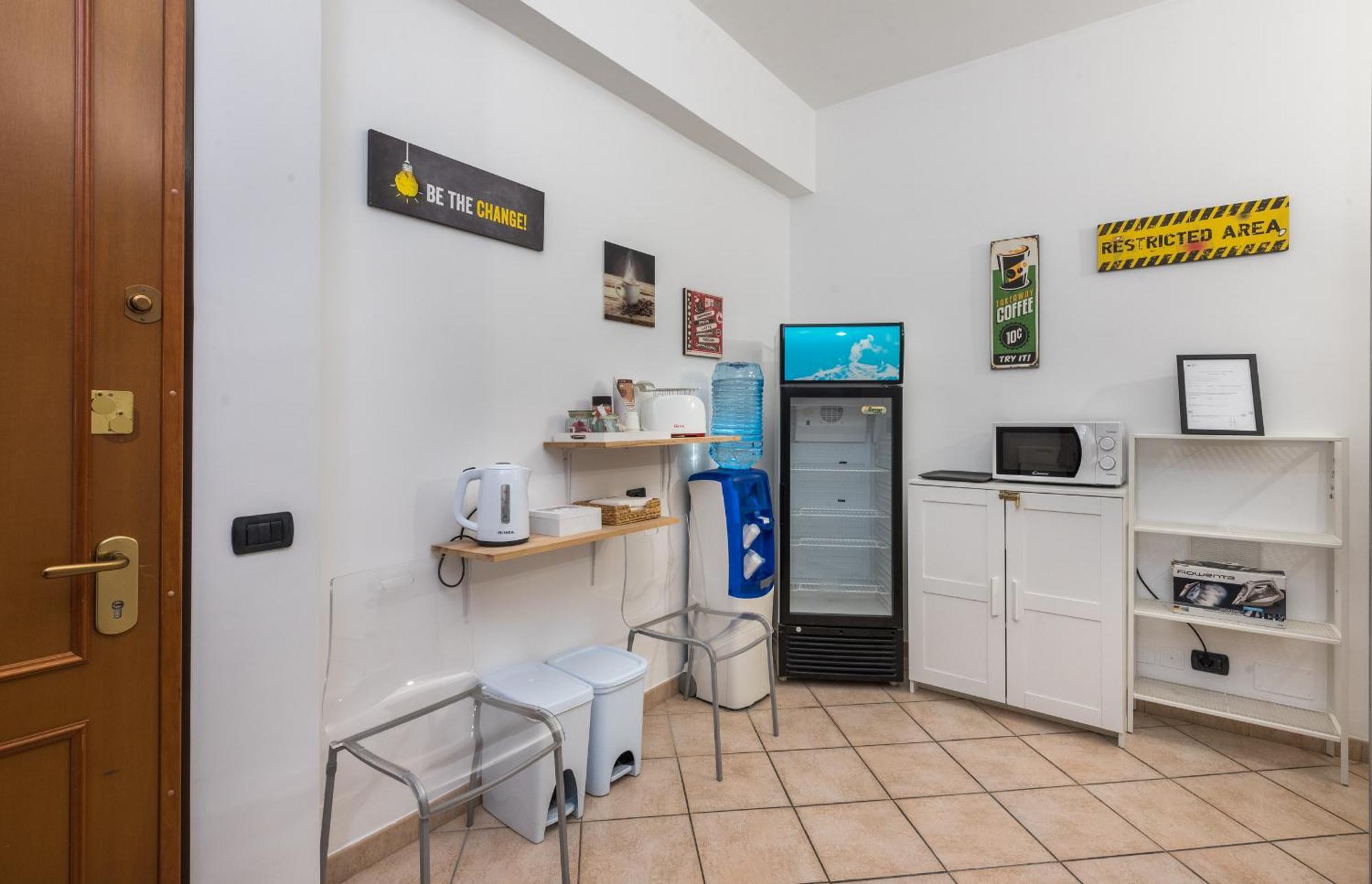 Travelershome 7Metri Guesthouse Ciampino Ngoại thất bức ảnh